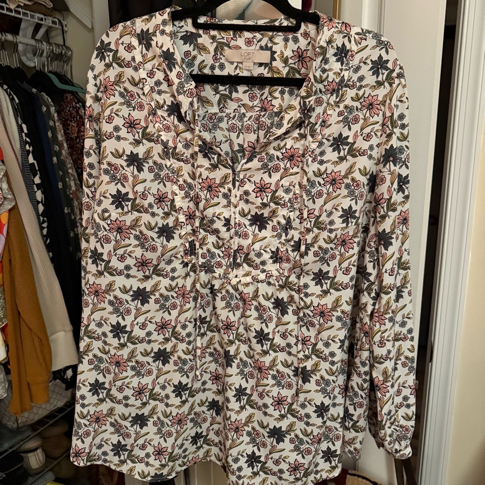 LOFT Multicolor Floral Blouse
